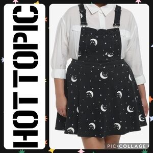 ❌️SOLD❌️ Hot Topic Sanrio 3X Chococat Celestial Skirtall